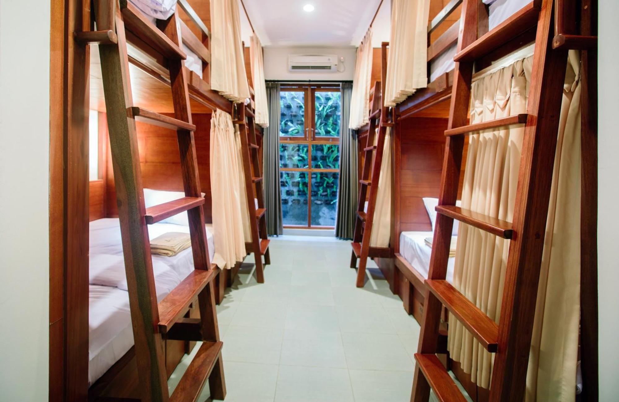 Pudak Sari Unizou Hostel Kuta Lombok Eksteriør bilde