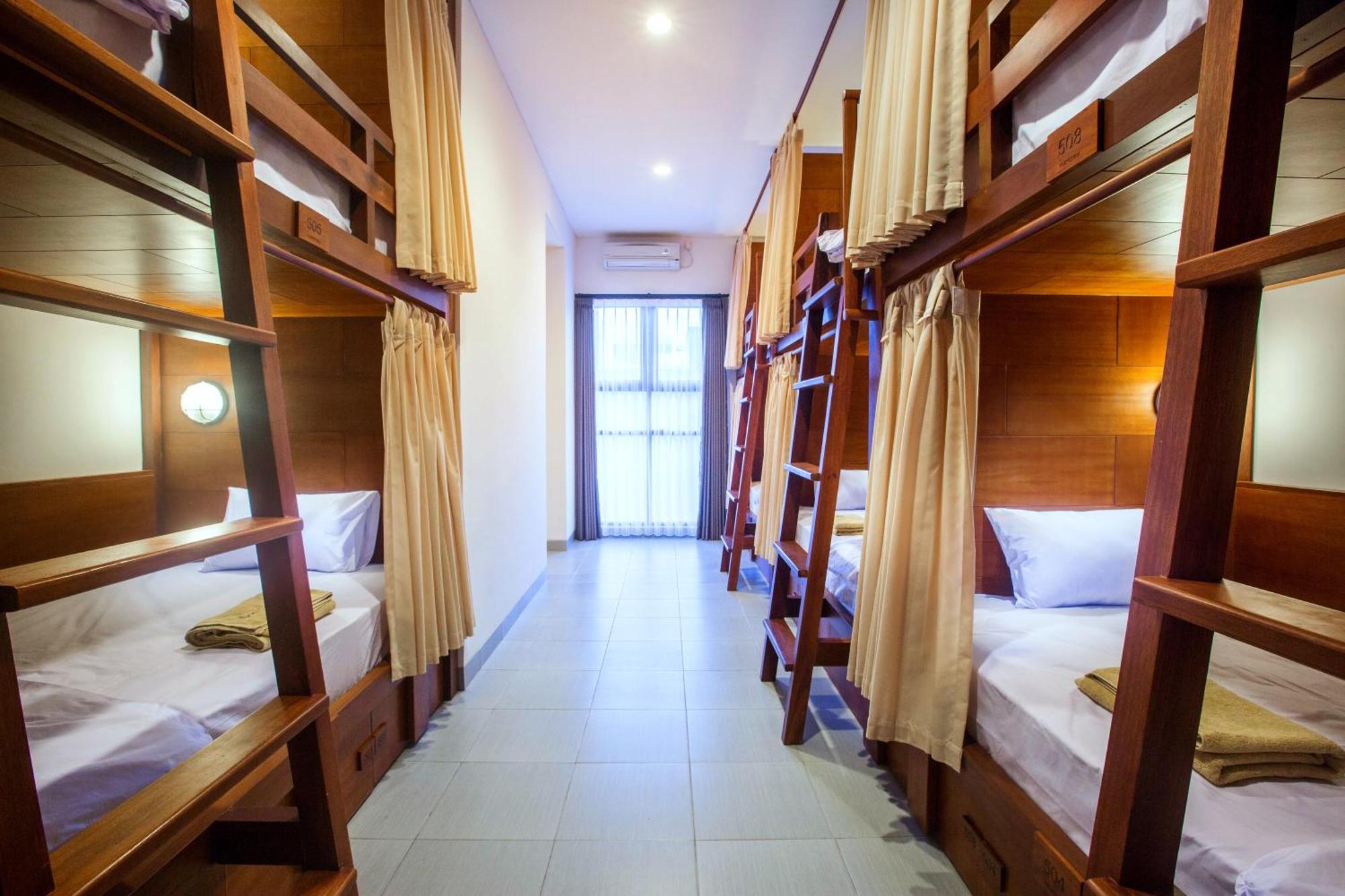 Pudak Sari Unizou Hostel Kuta Lombok Eksteriør bilde